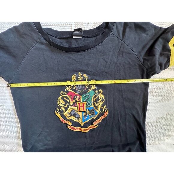 Harry Potter Universal Studios Adult Sweatshirt Sz M Black Crest Coat-of-Arms - Picture 10 of 15